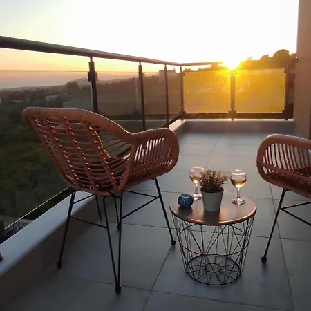 Villa Gala Family With Sea View, Garden & Bbq