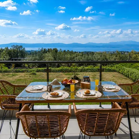 Gala Family With Sea View, Garden & Bbq Villa *