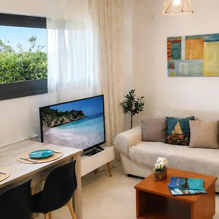 Gala Family With Sea View, Garden & Bbq Villa