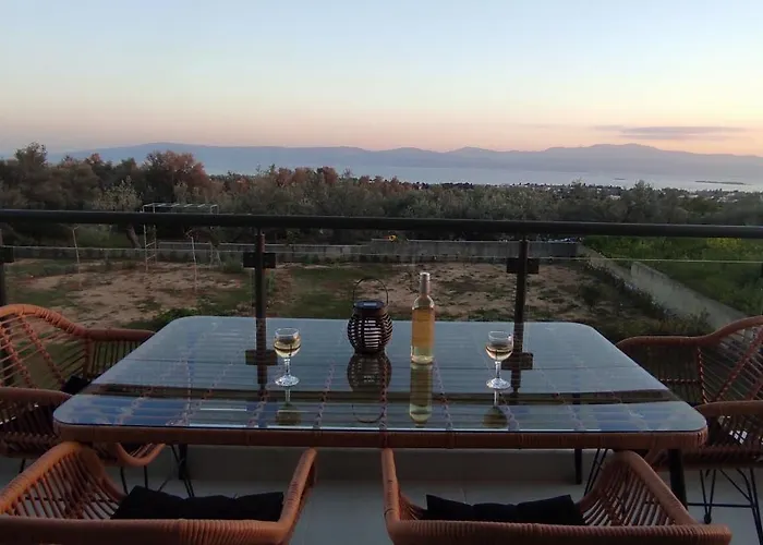 Gala Eretria Family With Sea View, Garden & Bbq Magoula (Evia)