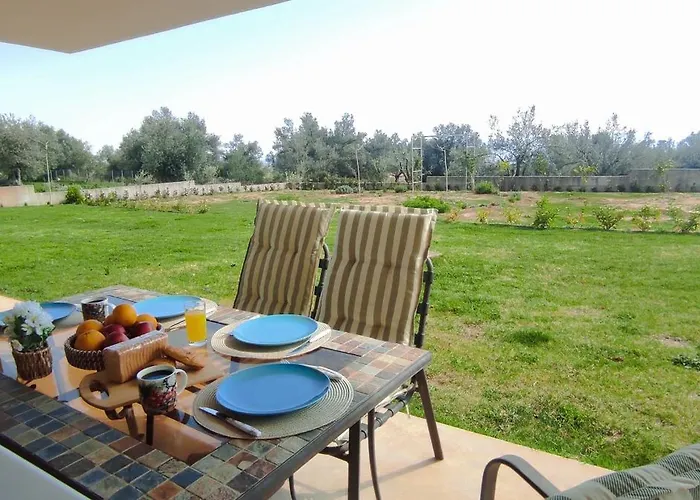 Gala Eretria Family With Sea View, Garden & Bbq